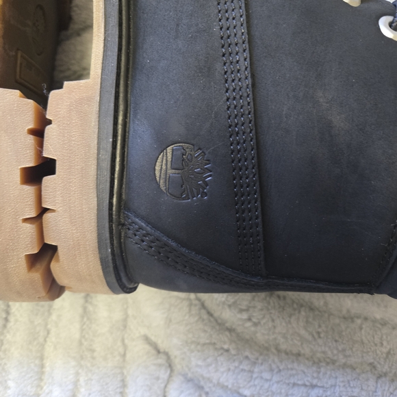 Timberland Women's Black Lace Up Boots Size 9 EUC - Picture 8 of 8